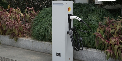 不銹鋼水、電、照明一體樁全方位解析